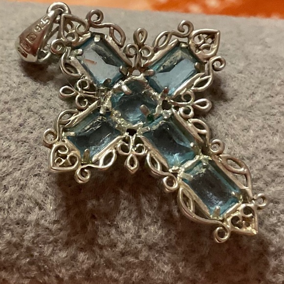 925 STAMP Silver Blue Topaz Cross Pendant - Picture 3 of 3